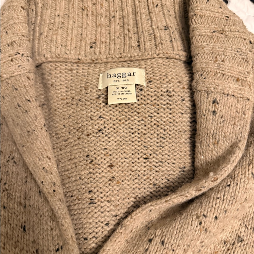 Cardigan - Picture 2 of 3